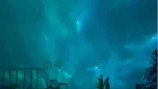 男朋友送的这个小夜灯到了晚上打开屋里美爆了！