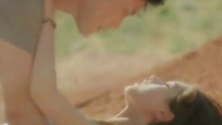 Perwira berwajah dingin itu tampak kasar, tapi lembut padaku dan beri semua cinta