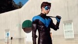 [Kostum DC] Nightwing COS yang muda dan tampan!