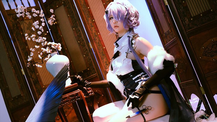 "Cosplay Treasure Beauty" Xing Zhi Chi Ah ini... Aku tidak tahan lagi!