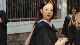 أنت أفضل صديق لي، لكن يبدو أنني مجرد صديق جيد لك.