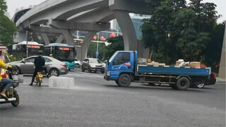 يا أفراد العائلة، لقد أصابني الغضب وأصبح بطني يؤلمني