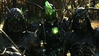 Many black cockroaches swarmed into the city and wreaked havoc, and humanity was facing a catastroph