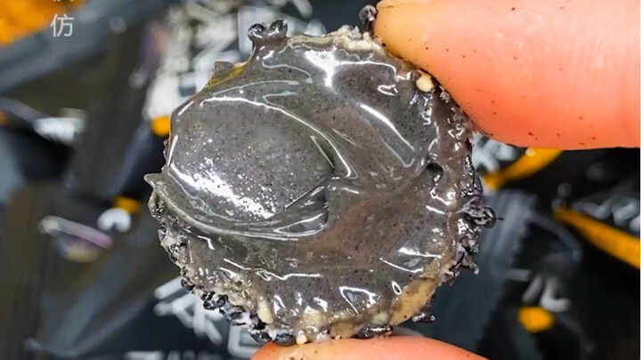 #Juicy Black Sesame Balls: Would You Tolerate Your Partner Still Being in Touch with Their Ex? #So D