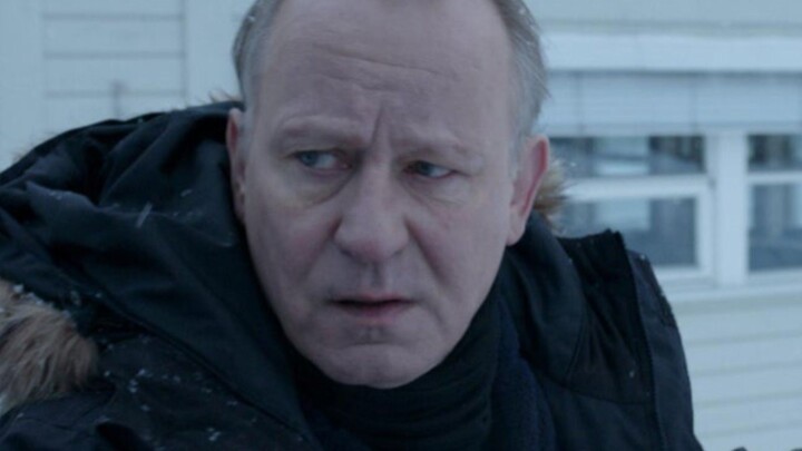 Gambarin Nils Dickman Dari Film In Order Of Disappearance (2014) - Versi Cyberpunk Di Akhir!