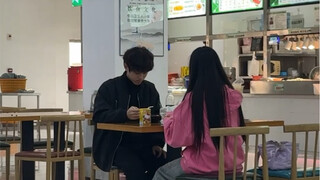 Both sides' strategists were utterly drained and felt completely powerless.