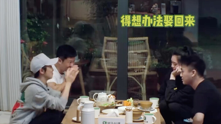 เหอ โย่วจวิน: เปิดใจว่าตั้งแต่สมัยเรียนมหาวิทยาลัยก็คิดจะพาซี เมิ่งเหยาเข้าประตูวิวาห์แล้ว ไม่คาดคิด