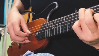 Colokkan headphone untuk gitar yang dibisukan, dan sambungkan reverb langsung ke alam semesta~ Unhea