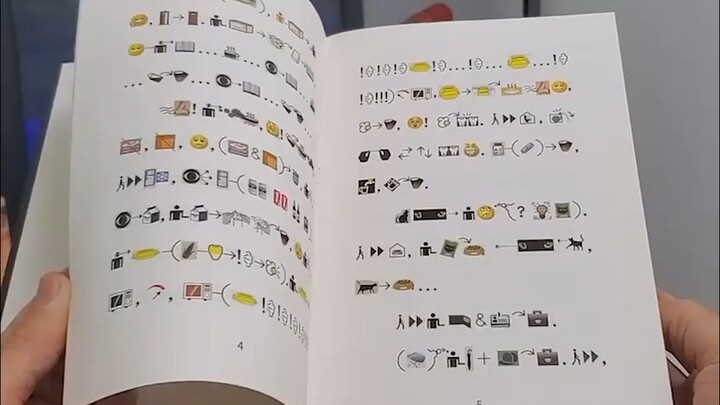 كتاب مكتوب حقًا باللغة "العالمية"، والآن يمكن للجميع فهمه