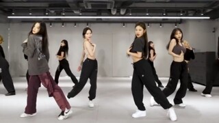 aespa Salty & Sweet practice room opened