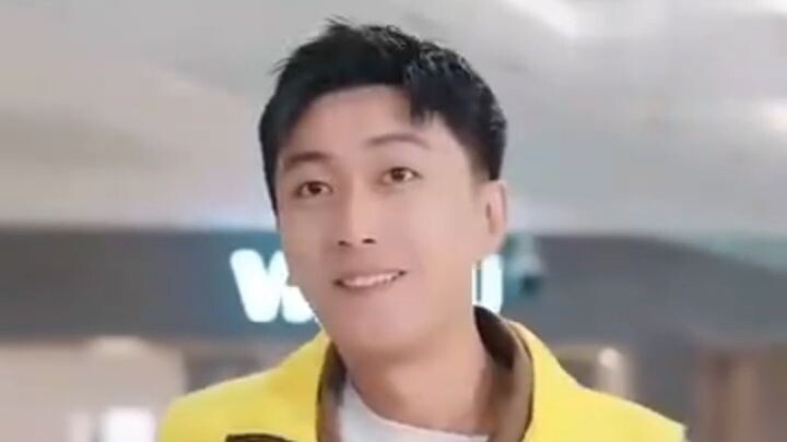 เฉินโม่ ระบบปั้มเงินพลิกตัวเป็นเศรษฐี