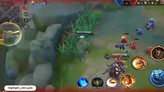 Ông tướng tàng hình trong bụi cây đợi địch xong ngủ quên luôn 😂😂 #lienquan