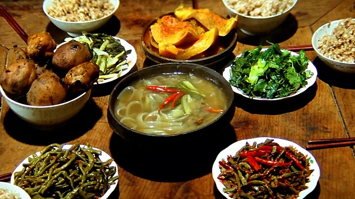 What did people eat during hard times in TV dramas? Authentic Dabie Mountain flavors—fried dough sti