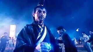 "The only one who can use hand-rubbing thunder magic!"