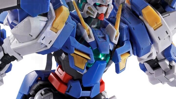 หิมะถล่มมาแล้ว! RG Exia จะทนได้ไหม? เปิดเผยรายละเอียดของ Bandai PB Limited RG Avalanche Gundam Exia 