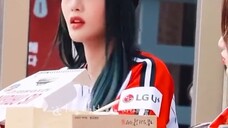 (G)I-DLE 230430 Silakan mengundang lebih banyak acara seperti ini