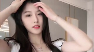 赵小爽  牛子裤火车摇