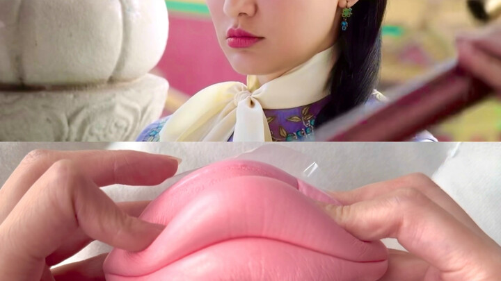 ฮ่าฮ่าฮ่า~ ปากเธอกว้างจริงๆ เลย~