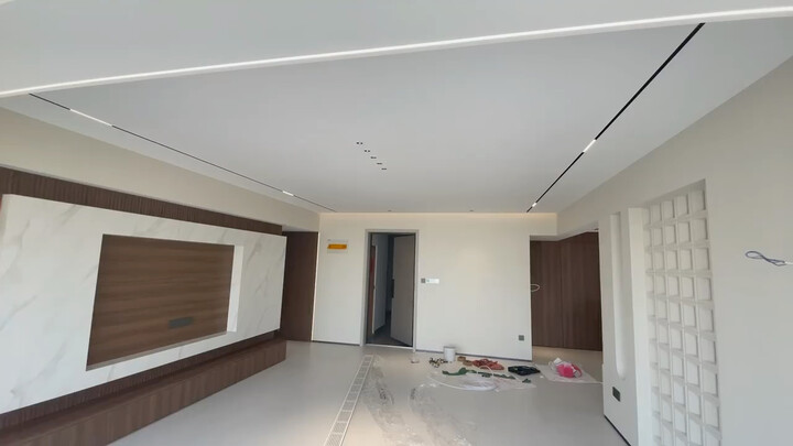 160㎡ Luxury Apartment: Sophisticated, Open-Concept Design Without a Central Chandelier! The Entryway