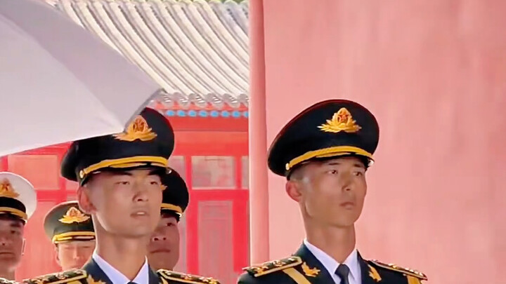 看完表示我也很热