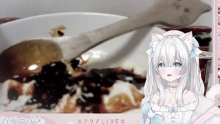 【Daging yang Dimasak】Kucing putih Jepang mengamati kucing oranye Jepang memakan salju (bushi