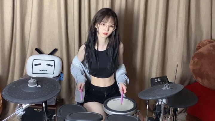 【Layar Vertikal】Klasik Kembali Hadir · Versi Berubah Busana dari Lagu Super Seru “Stay”