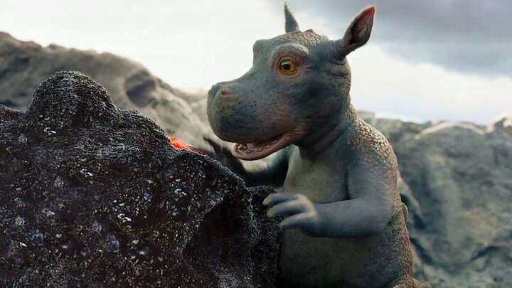 Ayahnya naga yang menyemburkan api, ibunya kuda nil, tapi anak itu hanya bisa minum magma. Sebuah fi