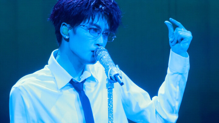 Extremely abstinent! Tan Jianci's "Fascinated" concert in Nanjing