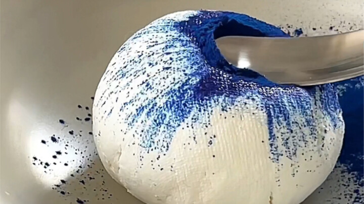 ชามโยเกิร์ตคลีนบลูรสชาติเข้มข้น｜อาหารเช้าเต็มเปี่ยมพลังสำหรับต้นฤดูใบไม้ผลิ