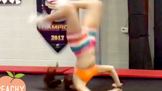 เพียงแค่รอมัน! 😂ช่วงเวลาที่ตลกมากและล้มเหลว วิดีโอที่ตลกที่สุด ช่วงเวลาไวรัส 😂