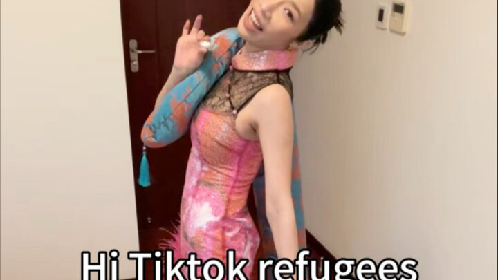 เสื้อผ้าสุดพิสดารมาอีกแล้ว