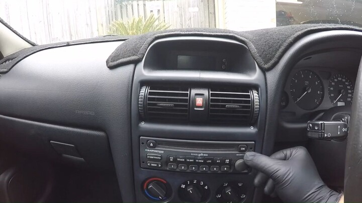 Vauxhall Opel Astra G Radio Code – How to Enter Your Radio Code
