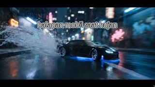 Balapan Mobil Keren di Tengah Hujan!