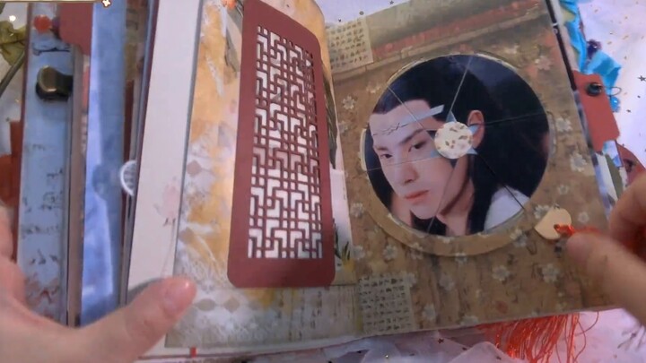 I recently made a junk journal with a Chen Qing Ling theme. I made some small mechanisms and added s