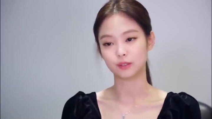 Giải trí|Khí chất quý phái của JENNIE