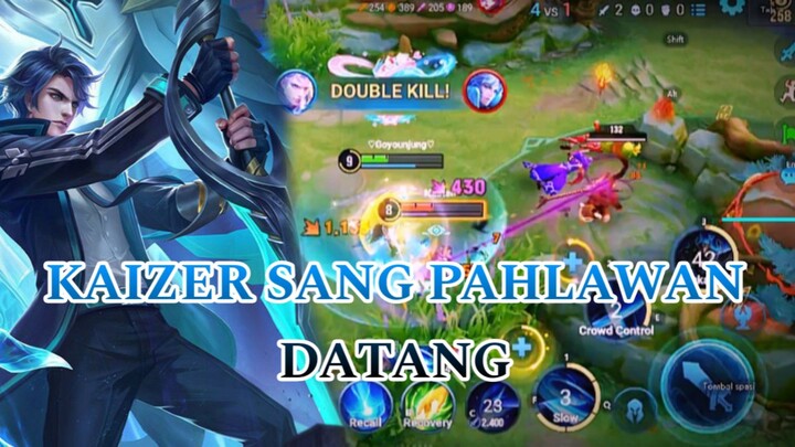 KAIZER SANG PAHLAWAN DATANG