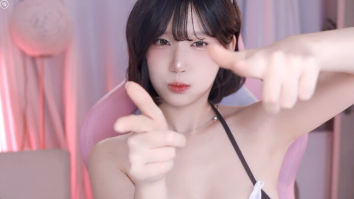 golaniyule0—A punch straight to your heart!