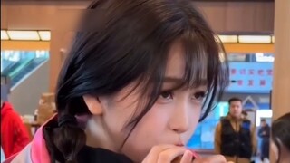 ทำไมหยู ซู่ซิน ถึงน่ารักขนาดนี้?