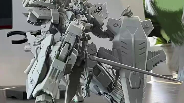 [Model Toy News Express] Star Domain Model Toy Asgard, movable equipment, overall gray model reveale