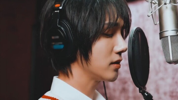 [Subjudul Mandarin Puisi Cinta] 231111 Yesung menyanyikan ulang “Cinta yang Tak Pernah Terputus” ver