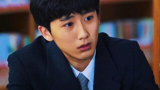 Apakah enam jam itu waktu yang lama? Aku sudah menunggumu selama sembilan tahun hanya untuk bermain 