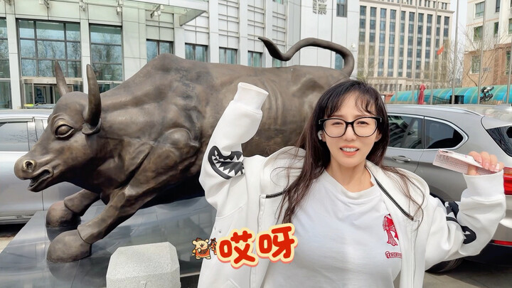 Xuân ấm hoa nở, chuyện vui tự nhiên đến