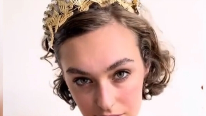 إكسسوارات الشعر للبنات جميلة لدرجة لا تُصدَّق!