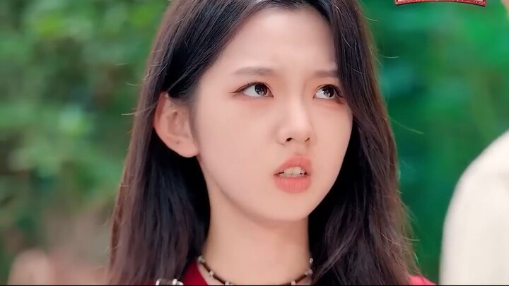 สายลับสาวพลังล่องหน บังเอิญเห็น CEO พันล้านตอนอาบน้ำ และสุดท้าย