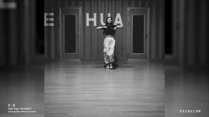 EVERGLOW Cover Dance Practice Room for Popular Western Songs