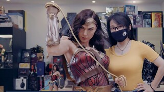 ใช้เงิน 20,000 หยวนเพื่อจิบน้ำอาบน้ำของ Wonder Woman !!! [เวลากุ้งออกจากกล่อง]