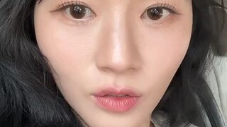 ladies code sojung live on Instagram ♥️🌷🌹❤️🌸