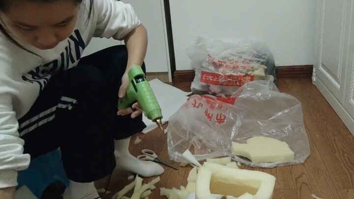 [Beast costume production] How to cut a full costume foot