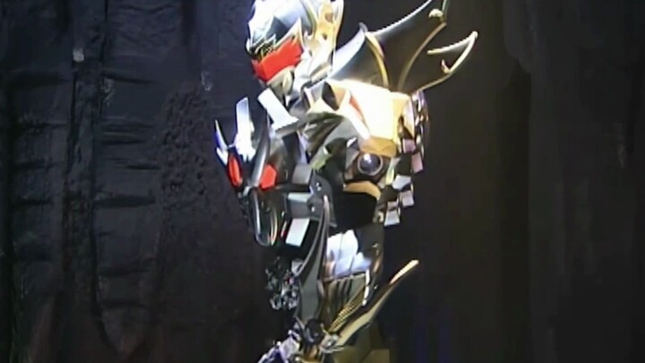 This version of Emperor Man is too oppressive! One punch kills a small monster!