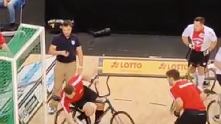 Menurutmu, keterampilan olahraga apa saja yang perlu kamu miliki agar bisa bermain olahraga ini deng